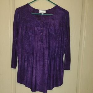 Purple Pleated 3/4 Sleeve Blouse, Length 26,1/2".